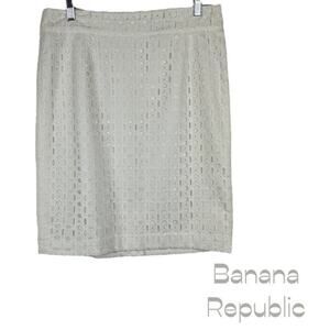 Banana Republic White Cotton Embroidered Lace‎ Skirt Size 10